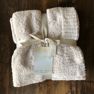 Barefoot Dreams CozyChic Contrast Tip Blanket